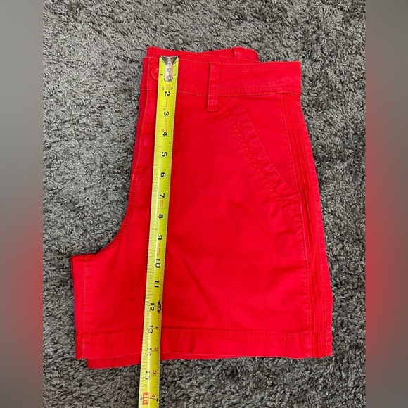 Eddie Bauer red high rise cotton stretch casual shorts. Women’s size 8 - Picture 15 of 16